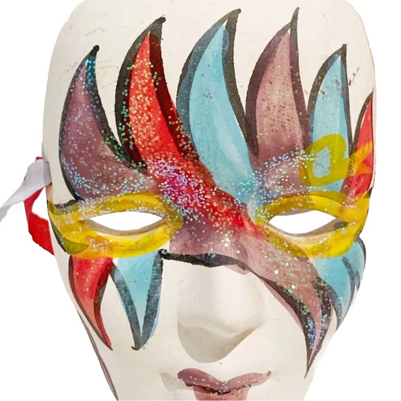 Set of 2 Ceramic Painted Small Venetian-Style Masks Sparkly Pink Blue Red Ribbon - Picture 3 of 8